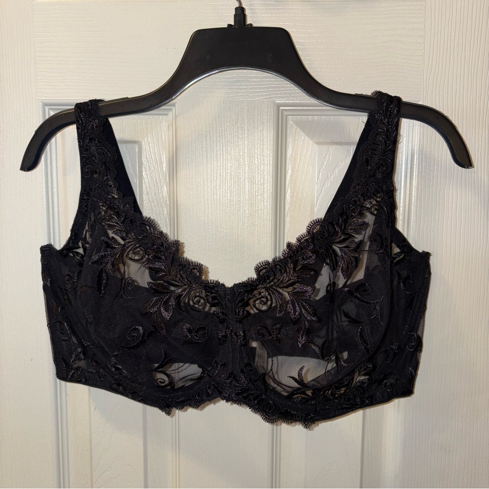 Soma Semi-Sheer Black Lace Underwire Bra with Floral Pattern, 44DDD, EUC
